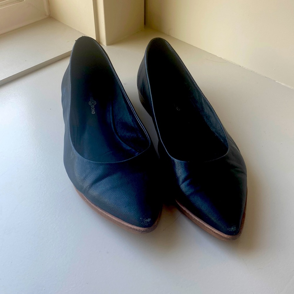 Treasure & Bond black leather flats